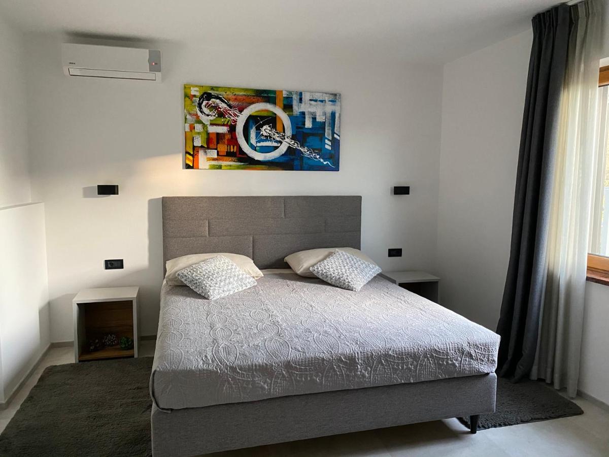 Apartments & Room Piutti Bale Luaran gambar