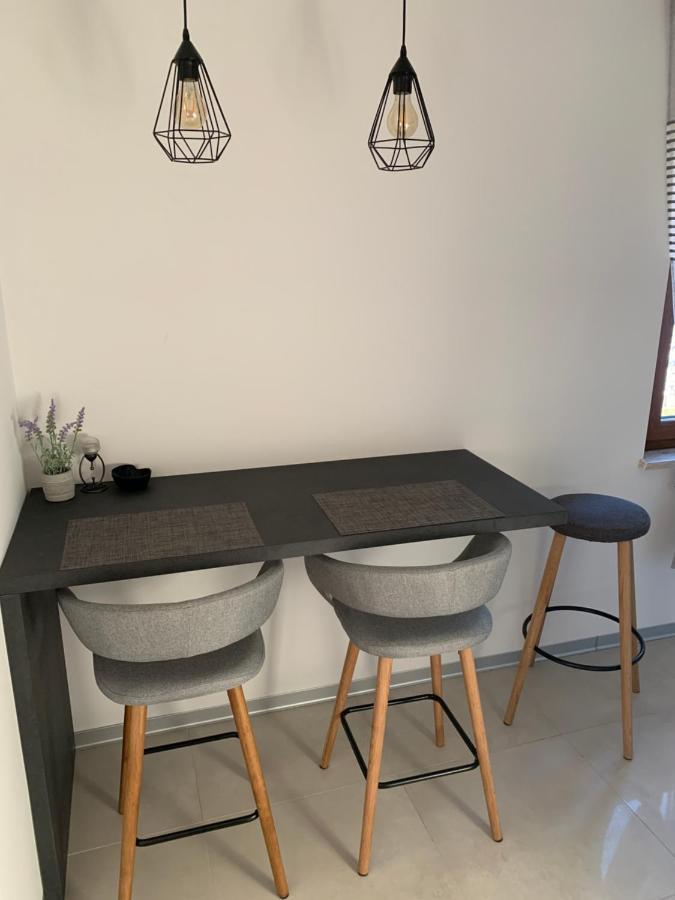 Apartments & Room Piutti Bale Luaran gambar